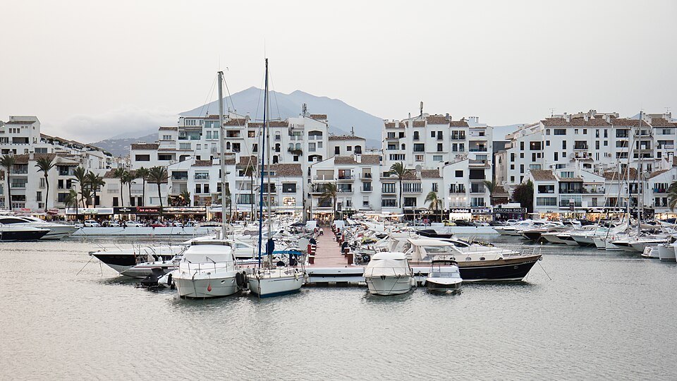 Puerto Banús